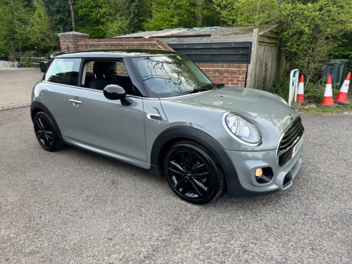 MINI Hatch  1.5 Cooper 3-Door Hatch
