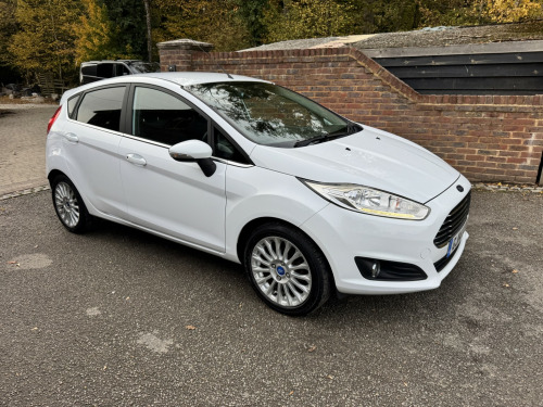 Ford Fiesta  1.0 T EcoBoost Titanium