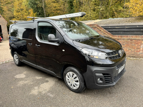 Vauxhall Vivaro  2.0 Turbo D 3100 Dynamic