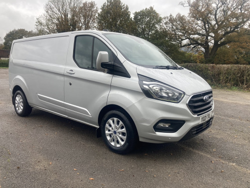 Ford Transit Custom  2.0 EcoBlue 130ps Low Roof Limited Van