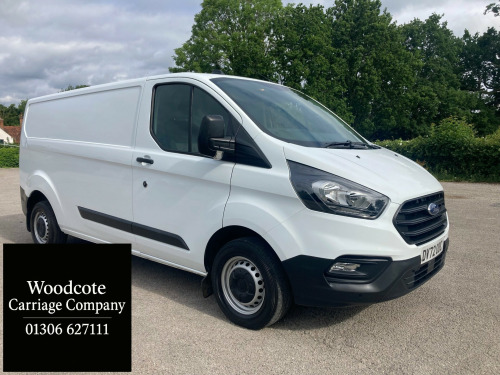 Ford Transit Custom 2.0 300 EcoBlue Leader Diesel Manual L2 H1 Euro 6 (130 ps) In White , 1 Ow