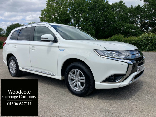 Mitsubishi Outlander 2.4h TwinMotor 13.8kWh Reflex SUV 5dr Petrol Plug-in Hybrid CVT 4WD Euro 6