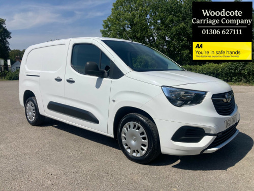 Vauxhall Combo  2300 1.5 Turbo D 100ps H1 Sportive L2 In White , Ulez Compliant , 1 Owner ,