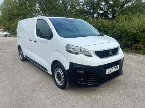 Peugeot Expert  2.0 BlueHDi 120 1400 Professional Standard Panel Van  Diesel Manual MWB Eur
