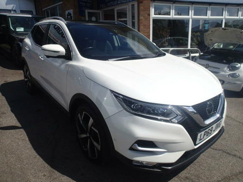 Nissan Qashqai  1.3 DIG-T Tekna Euro 6 (s/s) 5dr