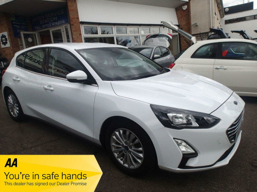 Ford Focus  1.0T EcoBoost Titanium Edition Euro 6 (s/s) 5dr