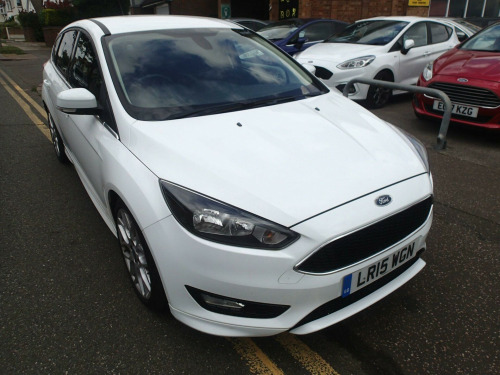 Ford Focus  1.0T EcoBoost Zetec S Euro 6 (s/s) 5dr