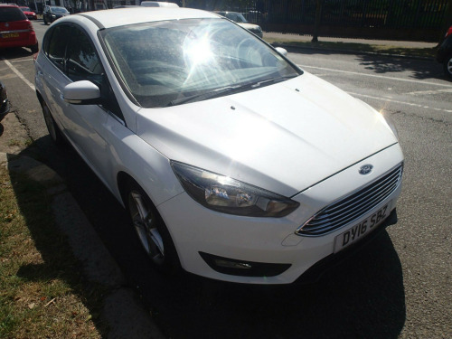 Ford Focus  1.0T EcoBoost Zetec Euro 6 (s/s) 5dr