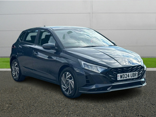 Hyundai i20  Hatchback Advance