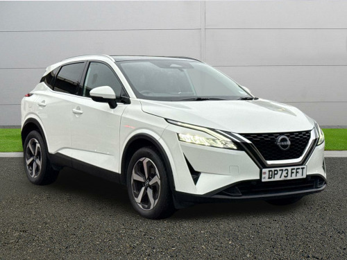 Nissan Qashqai  DIG-T N-CONNECTA MHEV 