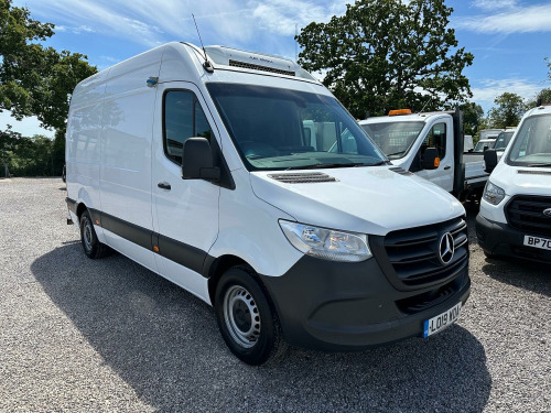 Mercedes-Benz Sprinter  TEMPERATURE CONTROL FRIDGE WITH STANDBY -20C