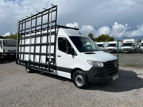 Mercedes-Benz Sprinter  WINDOW FITTERS FRAIL VAN