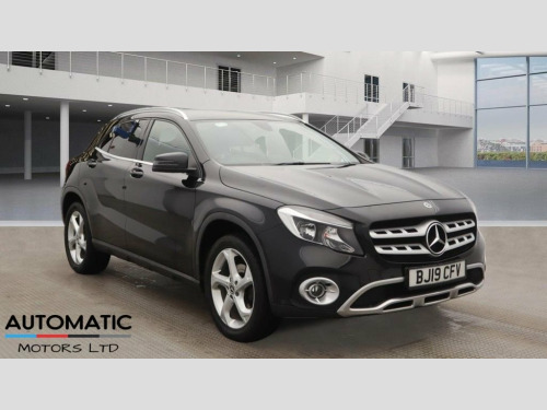 Mercedes-Benz GLA-Class  2.1 GLA200d Sport SUV 5dr Diesel 7G-DCT 4MATIC Eur