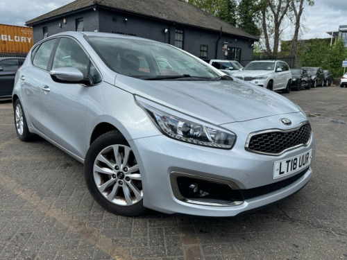 Kia ceed  1.6 CRDi 2 Hatchback 5dr Diesel DCT Euro 6 (s/s) (