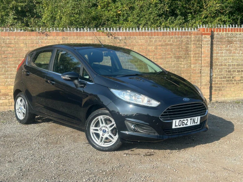 Ford Fiesta  1.6 Zetec Hatchback 5dr Petrol Powershift Euro 5 (105 ps)