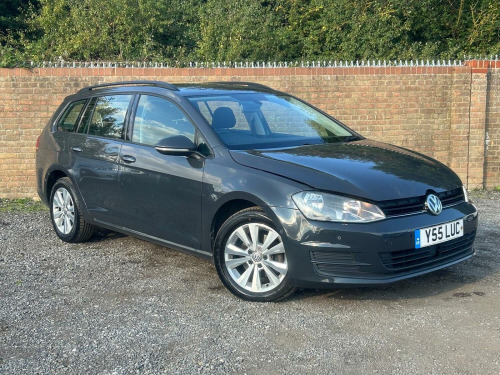 Volkswagen Golf  1.6 TDI BlueMotion Tech SE Estate 5dr Diesel Manual Euro 5 (s/s) (105 ps)