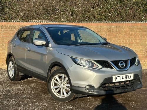 Nissan Qashqai  1.2 DIG-T Acenta SUV 5dr Petrol Manual 2WD Euro 5 (s/s) (115 ps)