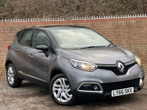 Renault Captur  1.5 dCi ENERGY Dynamique Nav SUV 5dr Diesel Auto Euro 6 (s/s) (90 ps)