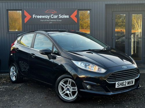Ford Fiesta  1.6 Zetec Hatchback 5dr Petrol Powershift Euro 5 (105 ps) 