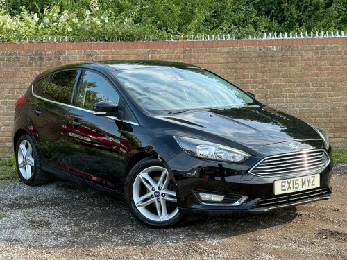 Ford Focus  1.0T EcoBoost Titanium Hatchback 5dr Petrol Manual Euro 6 (s/s) (125 ps)