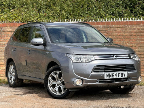 Mitsubishi Outlander  2.0h 12kWh GX4h SUV 5dr Petrol Plug-in Hybrid CVT 4WD Euro 5 (s/s) (200 ps)