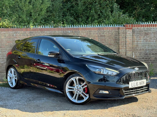 Ford Focus  2.0T EcoBoost ST-3 Hatchback 5dr Petrol Manual Euro 6 (s/s) (250 ps)