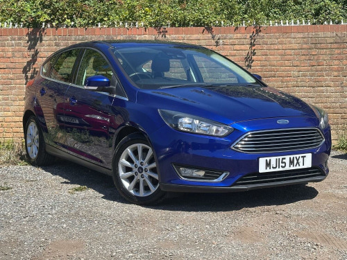 Ford Focus  1.6 Titanium Hatchback 5dr Petrol Powershift Euro 6 (125 ps)