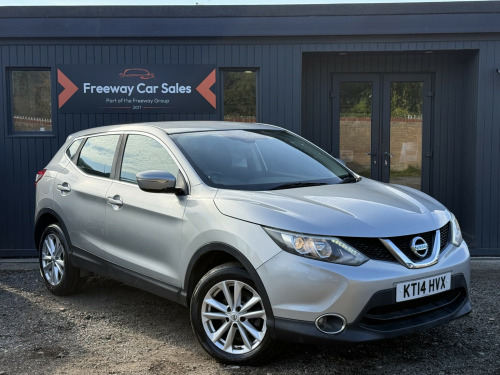 Nissan Qashqai  1.2 DIG-T Acenta SUV 5dr Petrol Manual 2WD Euro 5 (s/s) (115 ps) 