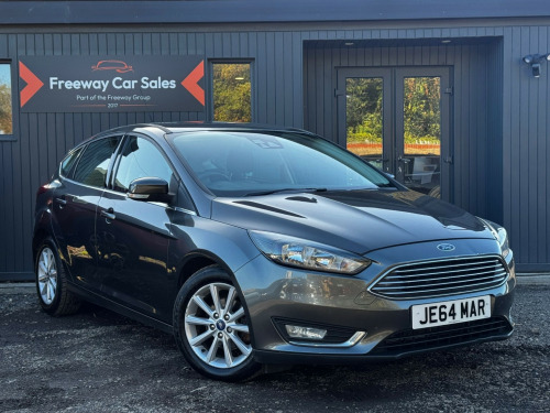 Ford Focus  1.6 Titanium Hatchback 5dr Petrol Powershift Euro 6 (125 ps)