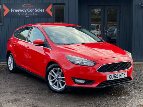 Ford Focus  1.0T EcoBoost Zetec Hatchback 5dr Petrol Manual Euro 6 (s/s) (125 ps)