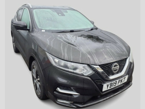 Nissan Qashqai  1.3 DIG-T N-Connecta SUV 5dr Petrol Manual Euro 6 (s/s) (140 ps) 