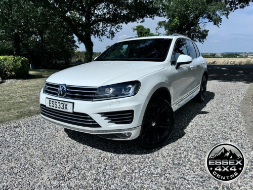 Volkswagen Touareg  3.0 V6 R-LINE TDI BLUEMOTION TECHNOLOGY AUTOMATIC