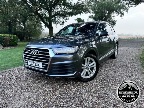 Audi Q7  3.0 TDI V6 S-LINE AUTOMATIC QUATTRO 7 SEATER