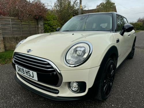 MINI Clubman  1.5 Cooper Exclusive Euro 6 (s/s) 6dr