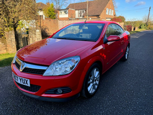 Vauxhall Astra  1.8i Design Twin Top 2dr