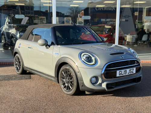 MINI Convertible  2.0 Cooper S Classic Convertible 2dr Petrol Steptronic Euro 6 (s/s) (192 ps