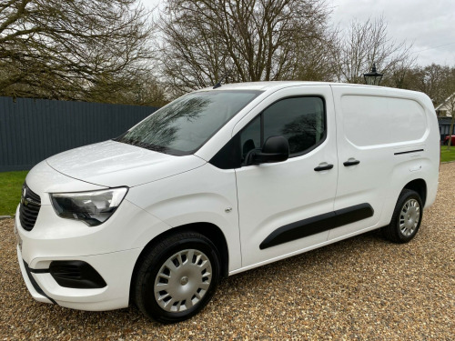 Vauxhall Combo  1.5 Turbo D 2300 Sportive L2 H1 Euro 6 (s/s) 4dr