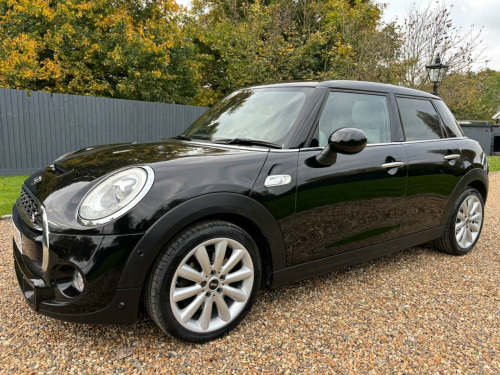 MINI Hatch  2.0 Cooper S Auto Euro 6 (s/s) 5dr