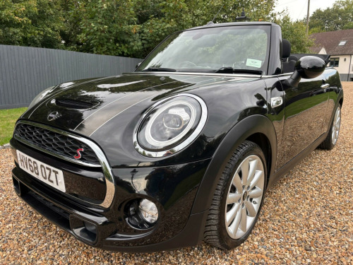 MINI Convertible  2.0 Cooper S Euro 6 (s/s) 2dr