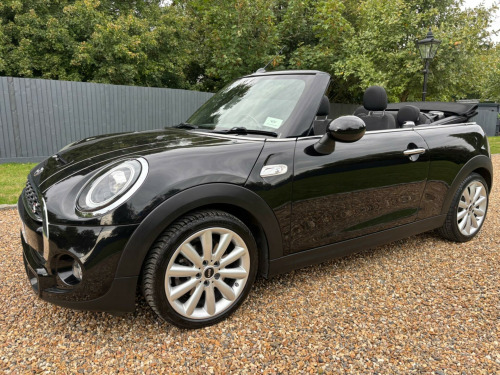 MINI Convertible  2.0 Cooper S Euro 6 (s/s) 2dr 