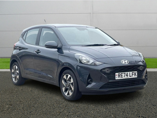 Hyundai i10  Hatchback Advance