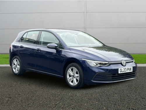 Volkswagen Golf  LIFE TSI