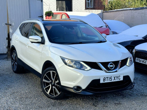 Nissan Qashqai  1.6 DIG-T Tekna