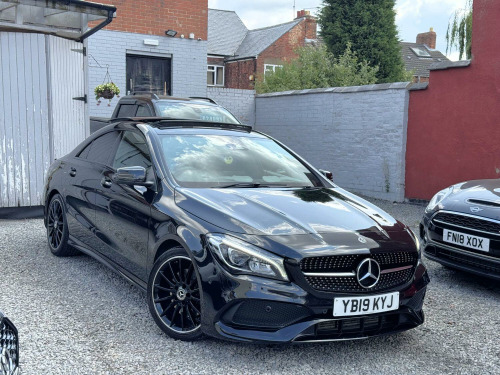 Mercedes-Benz CLA  2.1 CLA220d AMG Line Night Edition