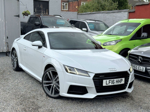 Audi TT  2.0 TFSI S line