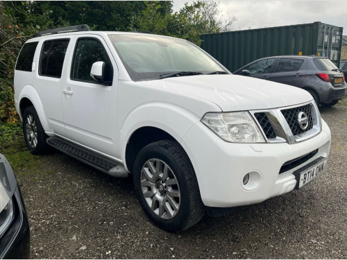 Nissan Pathfinder  2.5 dCi Tekna
