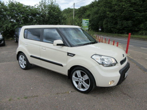 Kia Soul  1.6 CRDi Shaker