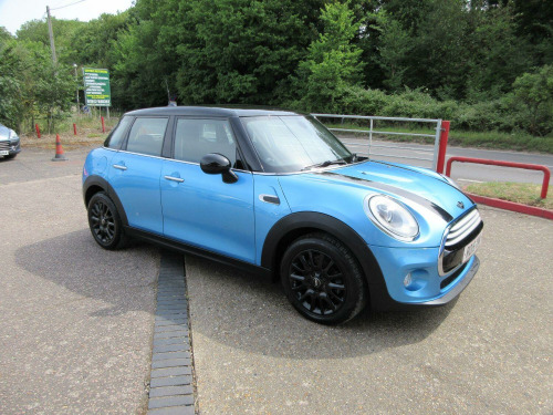 MINI Hatch  1.5 5-Door Hatch Cooper D