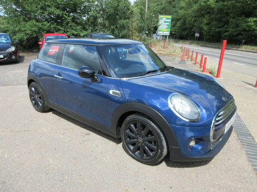 MINI Hatch  1.5 Cooper D 3-Door Hatch