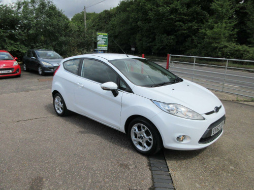 Ford Fiesta  1.25 Zetec Cambelt Changed